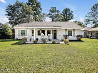 5038 Pine St, Wilmington, NC 28403