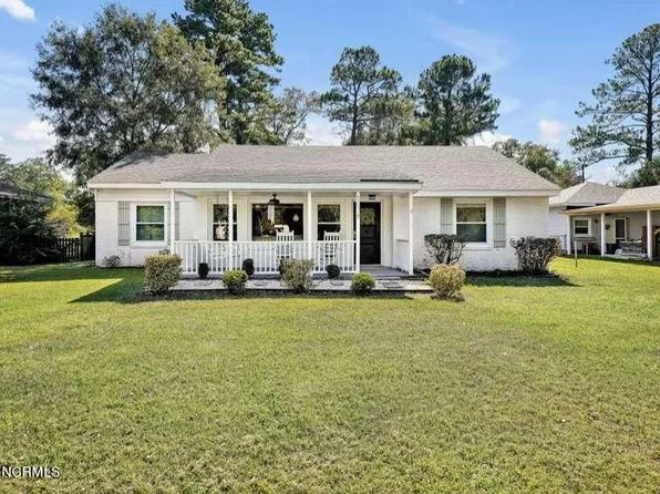 5038 Pine Street, Wilmington, NC 28403