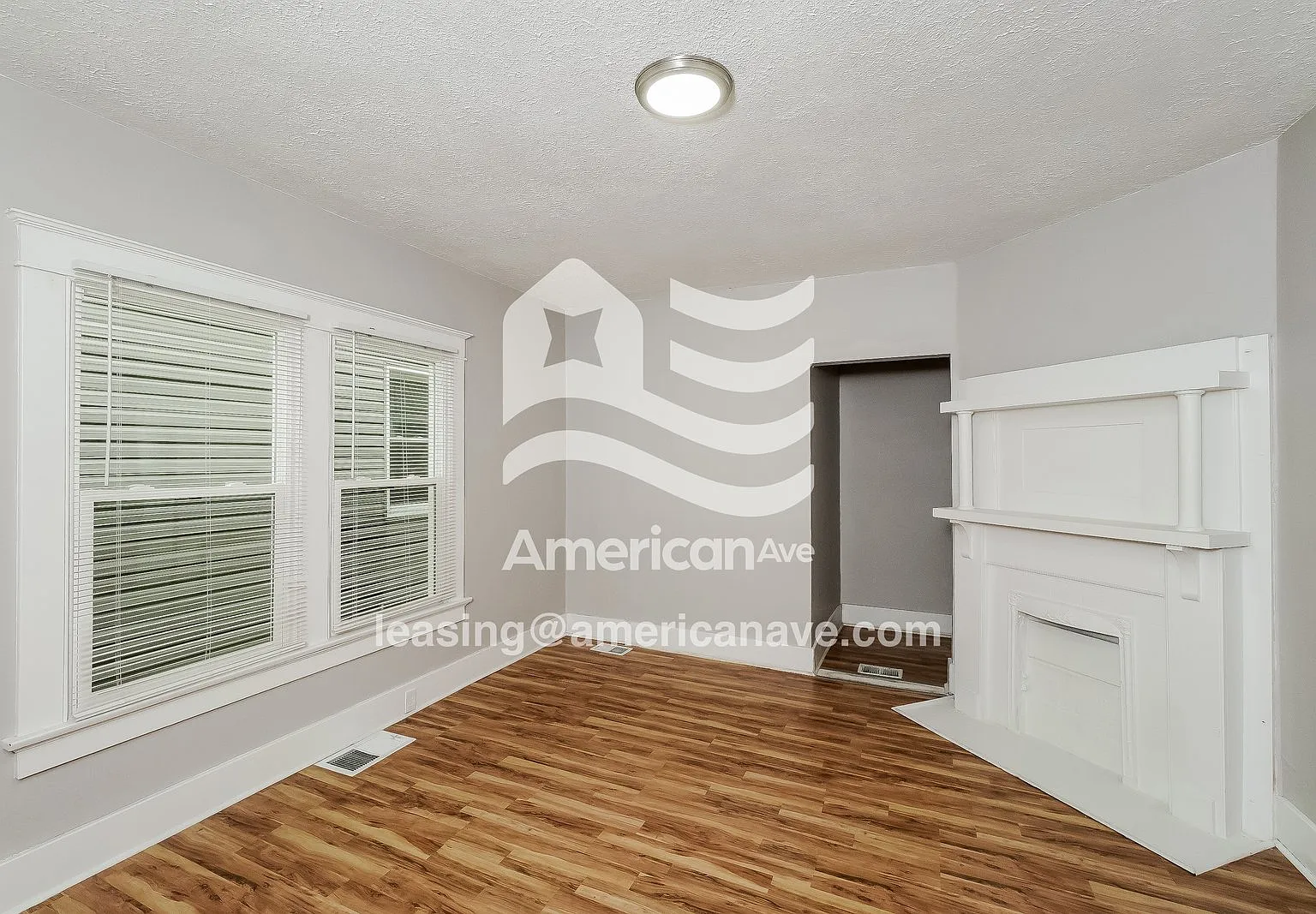 3 bed, 1.0 bath, 1003 sqft, $1,181 — Photo 4