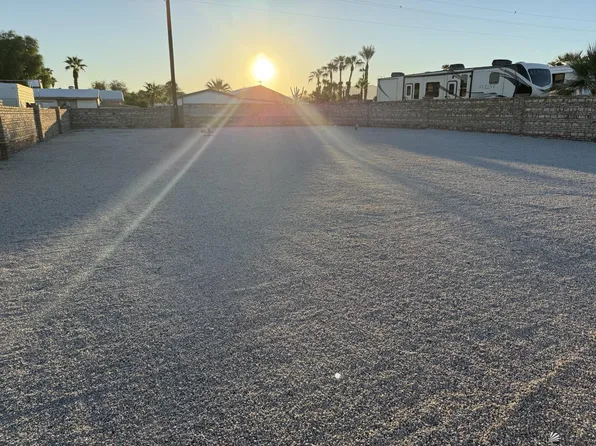 11827 S Helen Dr, Yuma, AZ 85367