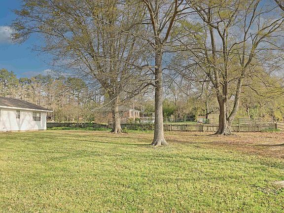 5th image of 719 S Evans Rd