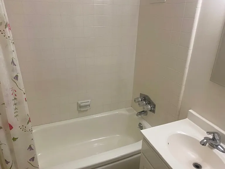 612 N Maryport Ave — Photo 10