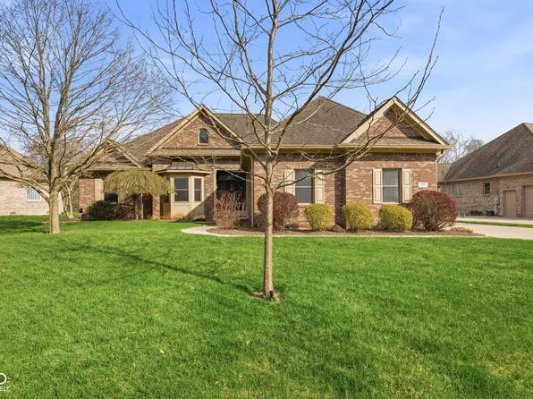 2399 Forest Hills Blvd, Greenwood, IN 46143