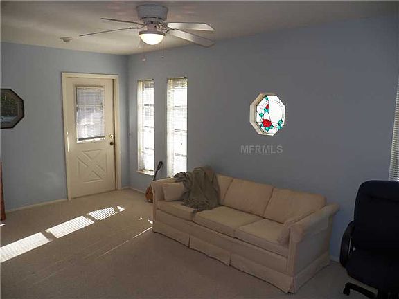 5th image of 871 Palmetto Dr
