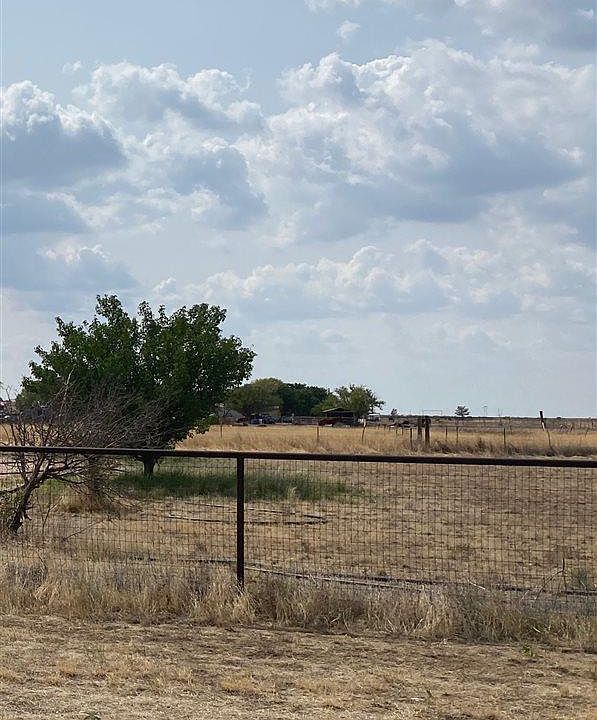 1st image of N Wagon Wheel Dr