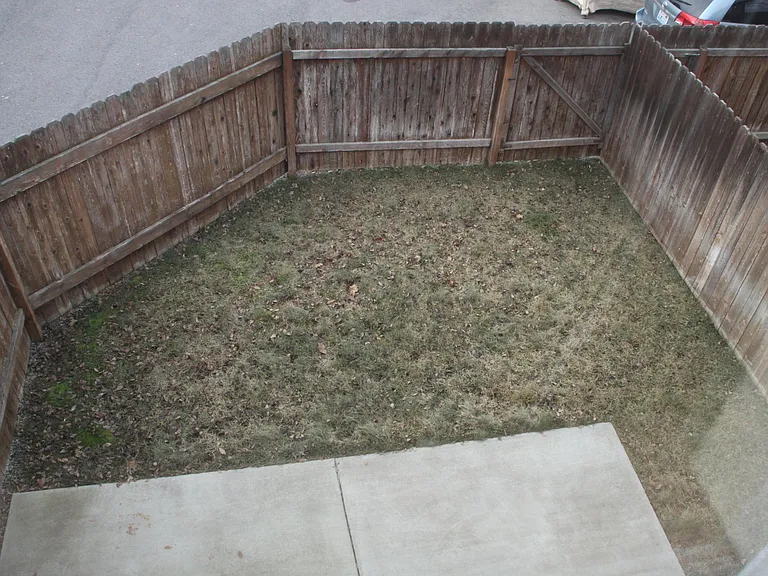 308 S Blake Rd — Photo 14