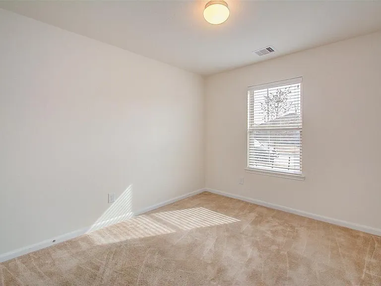 22618 Auburn Valley Ln — Photo 11