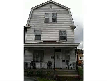 1007 Maplewood Ave photo 1