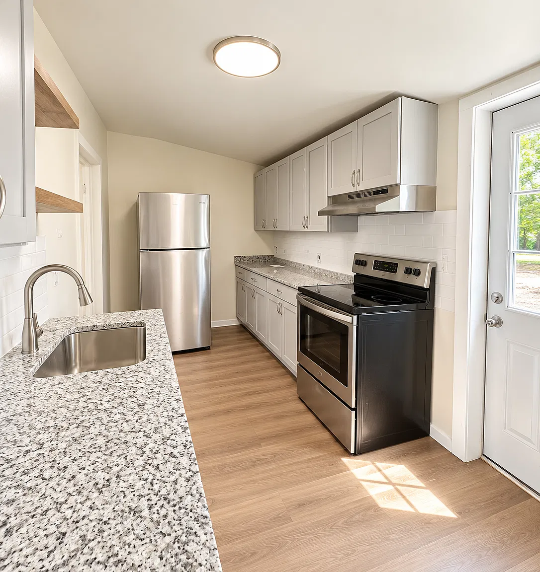 3 bed, 1600 sqft, $1,725 — Photo 4