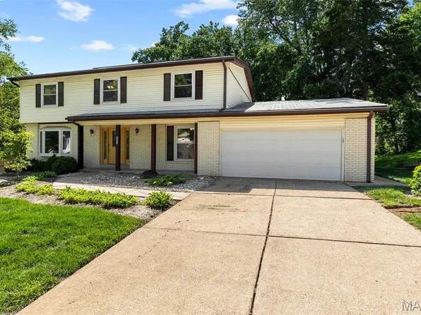 543 Westernmill Dr, Chesterfield, MO 63017