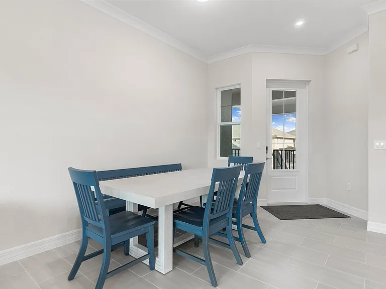 274 Indies Dr E #201 — Photo 4