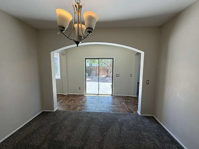38134 N Establo Dr — Photo 7