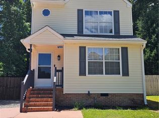 7653 Crestview Dr, Toano, VA 23168