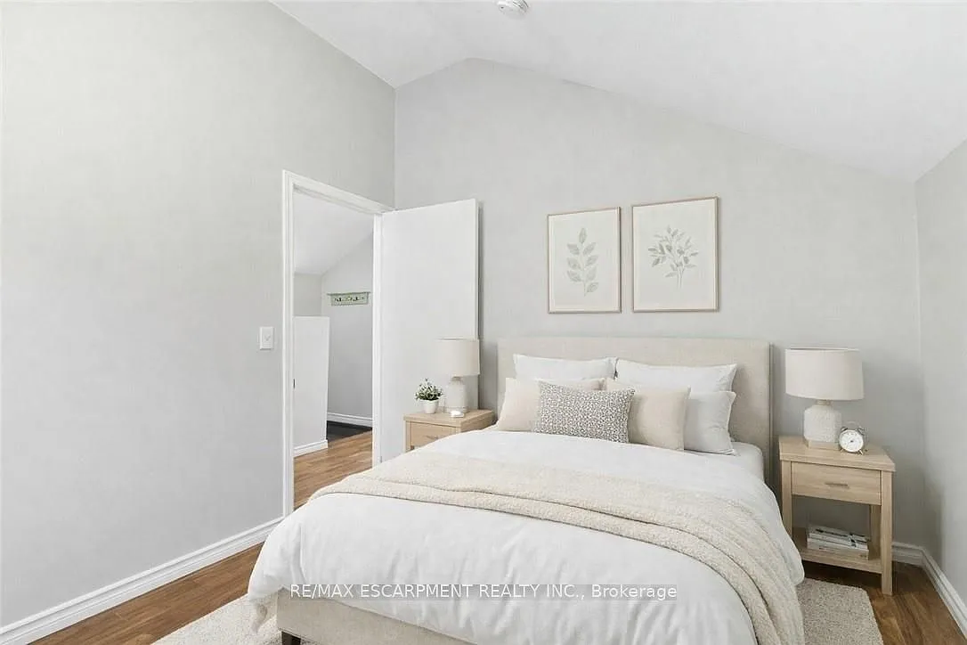 2 bed, $1,450 — Photo 3