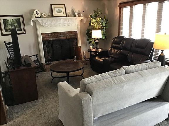 3rd image of 8395 NW Waukomis Dr