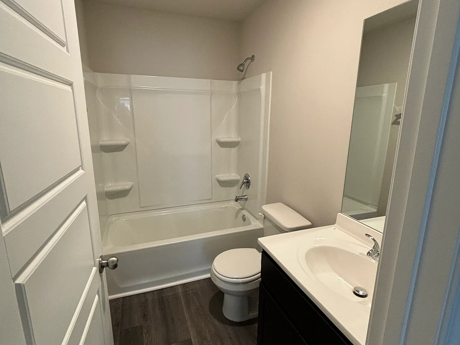 3 bed, 1340 sqft, $1,650 — Photo 3