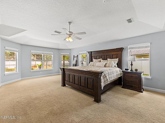 5th image of 604 GOPHER Court