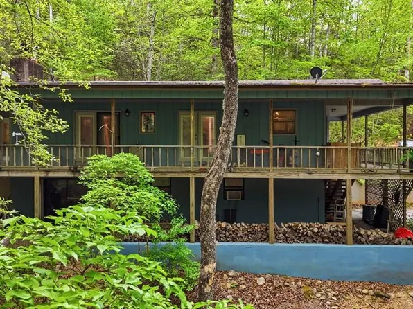 520 Wheat Field Rd, Franklin, NC 28734
