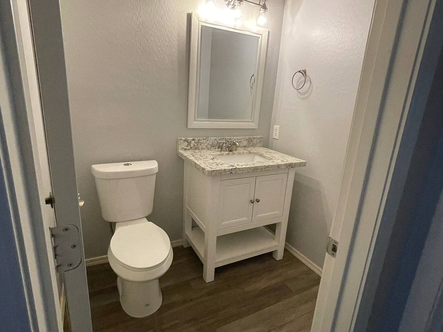 5 bed, 2.5 bath, 1741 sqft, $2,000 — Photo 4