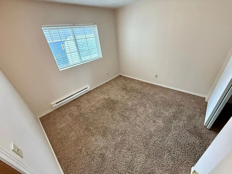 713 Airway Ave — Photo 14