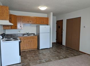 1341 8th Ave N APT 16, Fargo, ND 58102