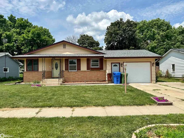 604 Rushview Dr, Jefferson, IA 50129