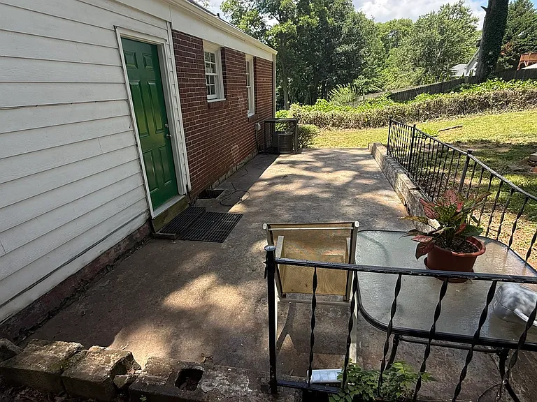1312 George W Brumley Way SE — Photo 5
