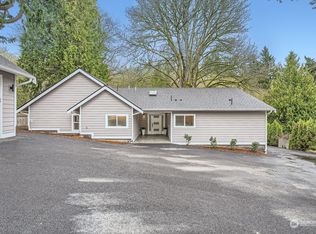 25431 Lake Fenwick Rd S, Kent, WA 98032