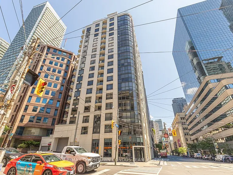 801 Bay St #611 — Photo 2