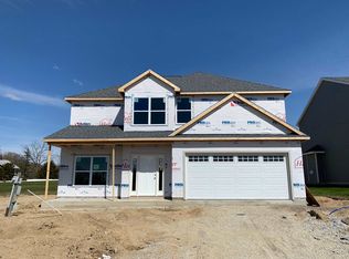 1392 Lone Oak Blvd, Fort Wayne, IN 46818