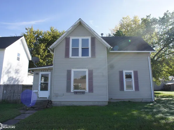 1334 2nd St, Webster City, IA 50595