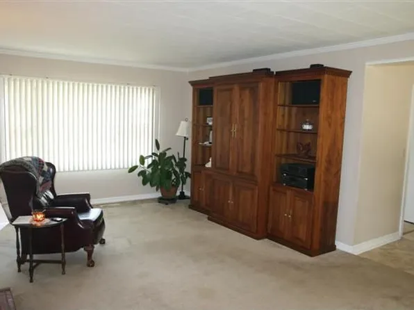 703 W Lee St, Enterprise, AL 36330