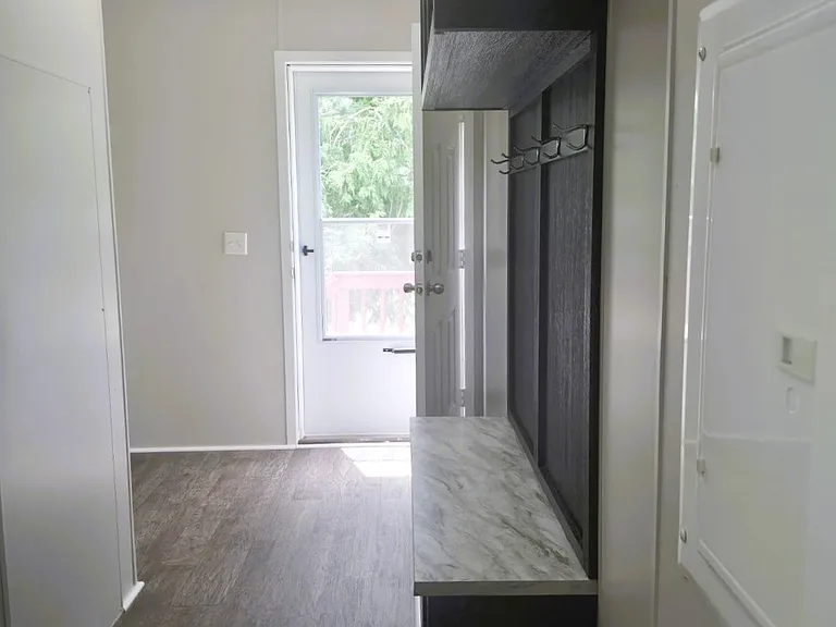 202 Lakeshore Dr #202 — Photo 10