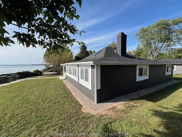 394 Robson Rd — Photo 4