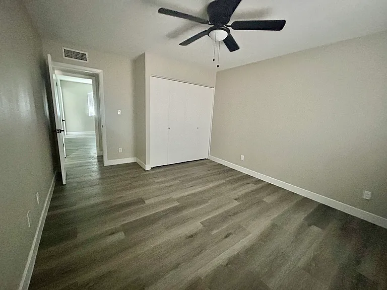 1929 E Alameda Dr — Photo 14