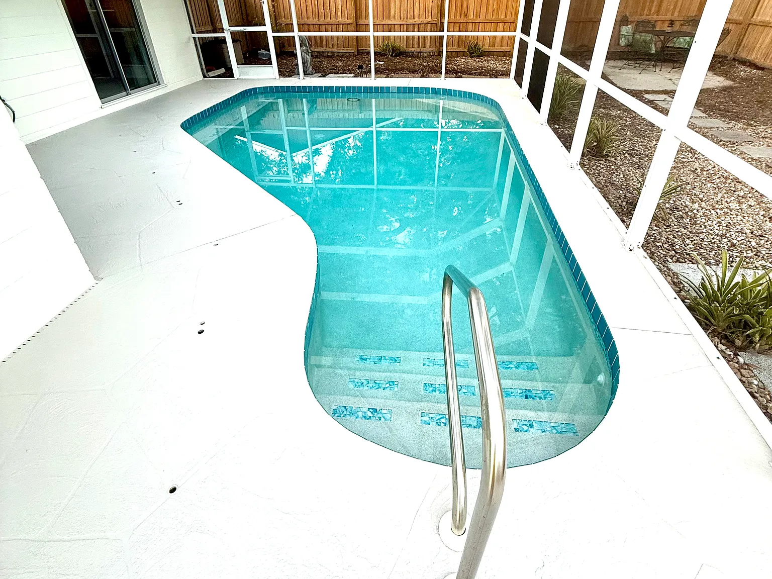 3 bed, 1308 sqft, $2,700 — Photo 2