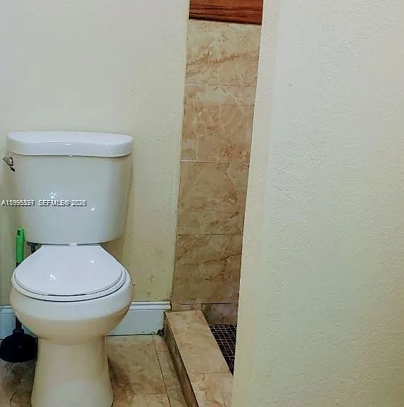 1909 Pierce St #2 — Photo 9