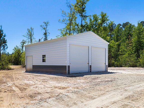 3rd image of 267 Nelson Farm