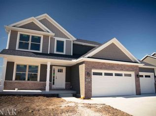 1205 Willow Creek Dr, Bloomington, IL 61705