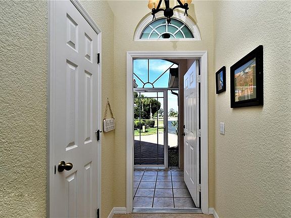 4th image of 4057 Cape Cole Blvd