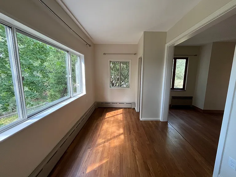 1816 Buena Vista St #1 — Photo 17
