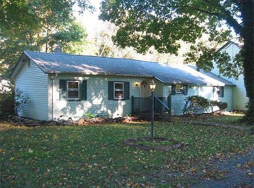 1st image of 79 Taunton St