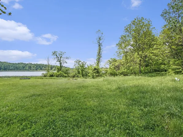 Smith Ln, Cassopolis, MI 49031