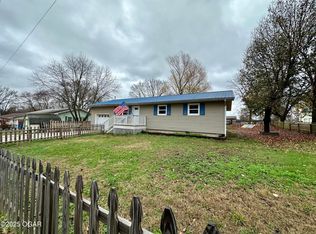 201 N Bobbie Smith St, Diamond, MO 64840