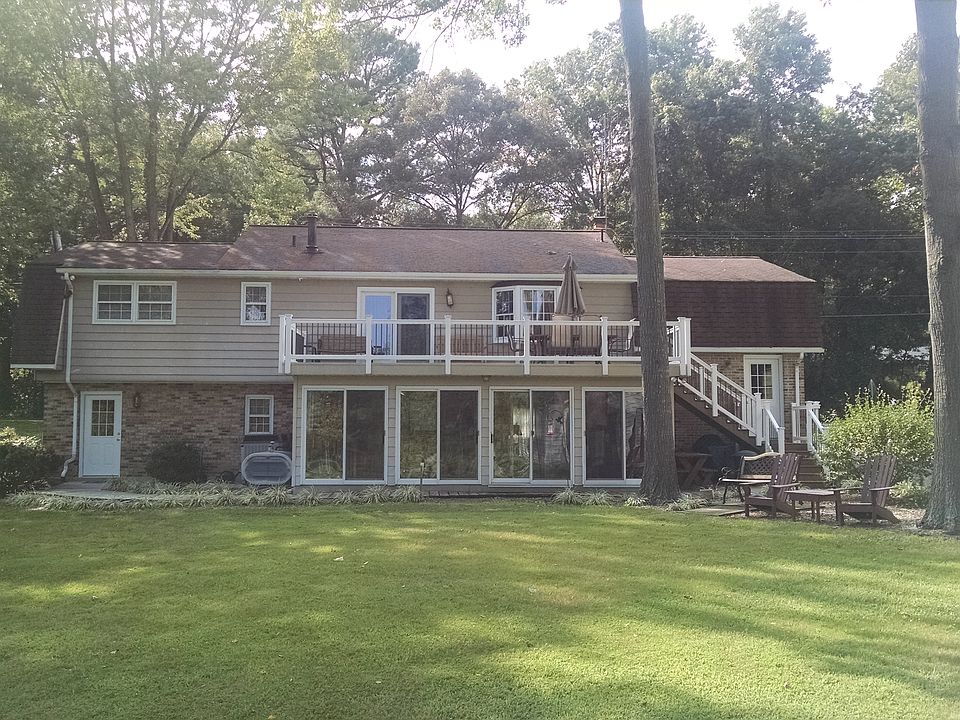2nd image of 7466 Shirley Blvd