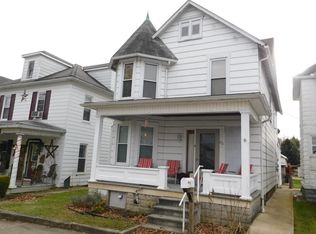 20 E Market St, Mount Union, PA 17066