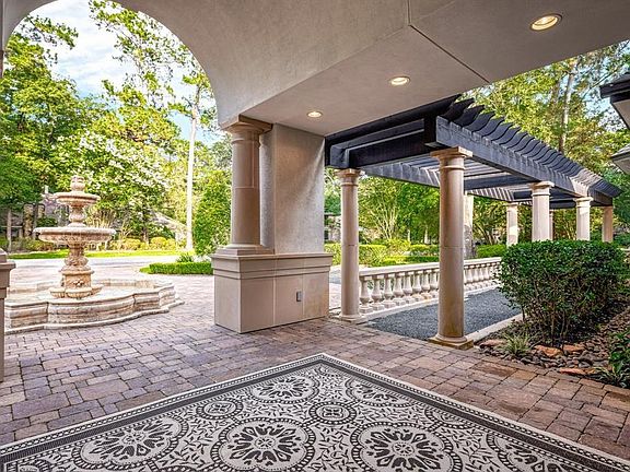 5th image of 2403 Twin Grove Dr