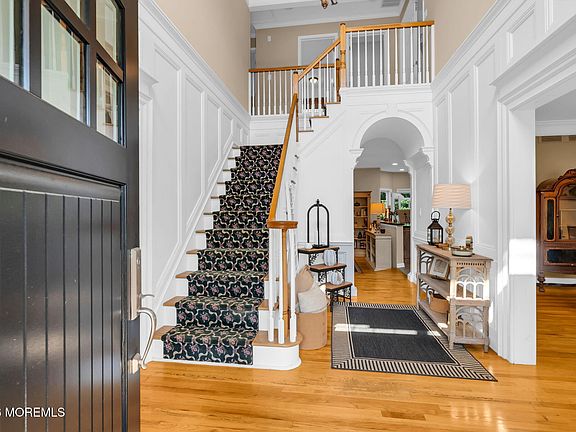 3rd image of 4 Saddlebrook Road