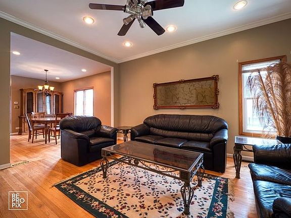 3rd image of 1184 S Taylor Ave