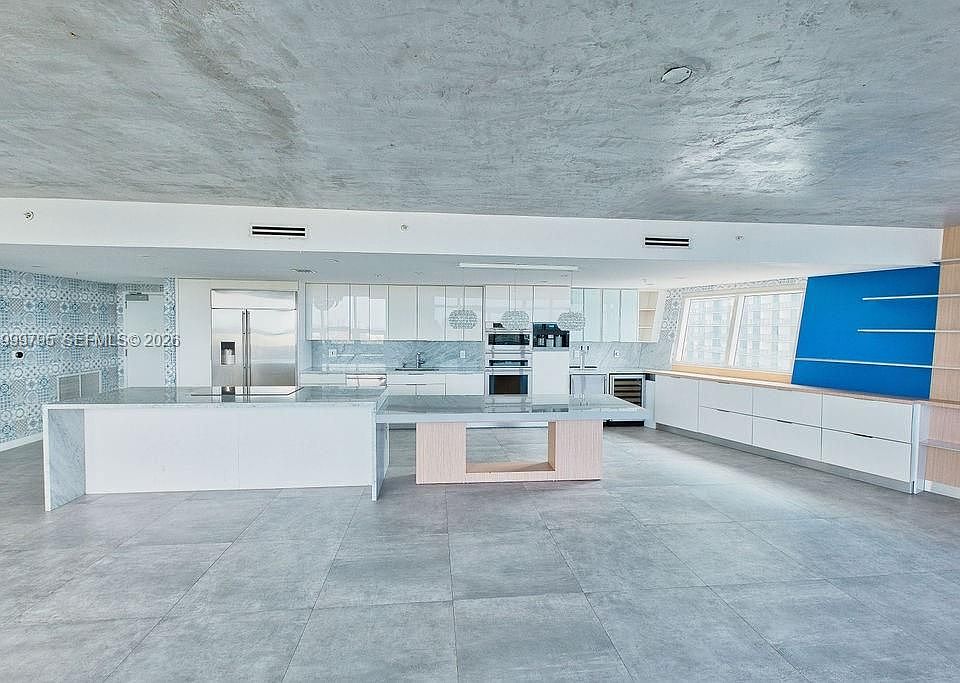 1st image of 3250 NE 1st Ave #Penthouse 1115